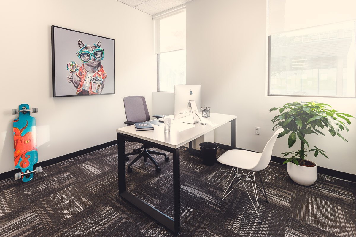Private office at Hedhofis Longueuil
